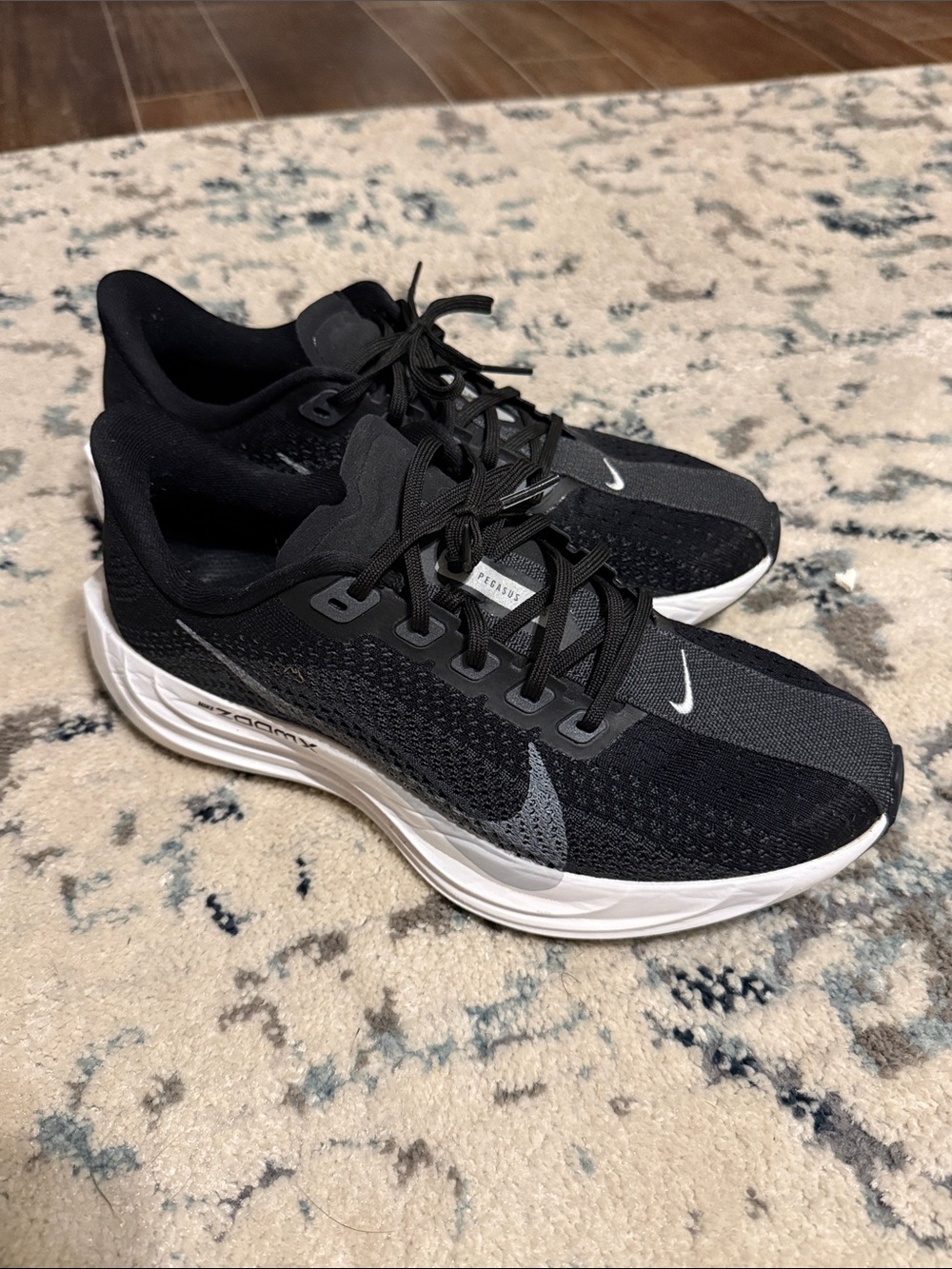 Nike Pegasus Turbo Flyknit Running Shoes